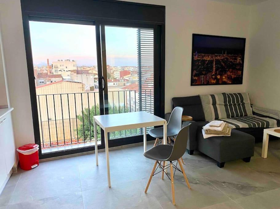 Modern Loft In Terrassa Appartement Buitenkant foto